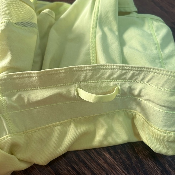 Lululemon Hotty Hots - Picture 4 of 5